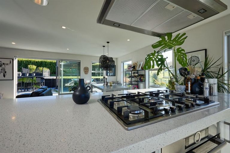 Photo of property in 16 Swyncombe Place, Kaikoura Flat, Kaikoura, 7371