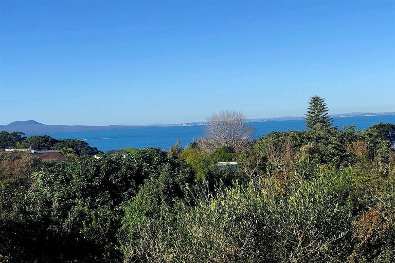 Photo of property in 127 Deep Creek Road, Torbay, Auckland, 0630