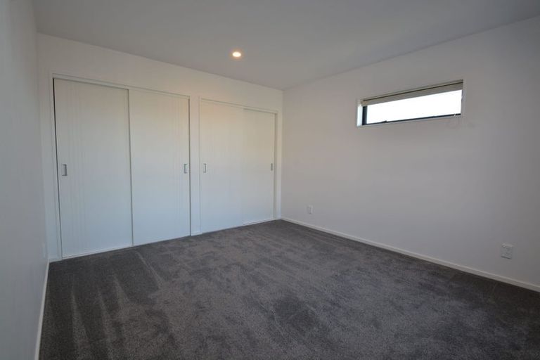 Photo of property in 26a Hutchinsons Road, Bucklands Beach, Auckland, 2014