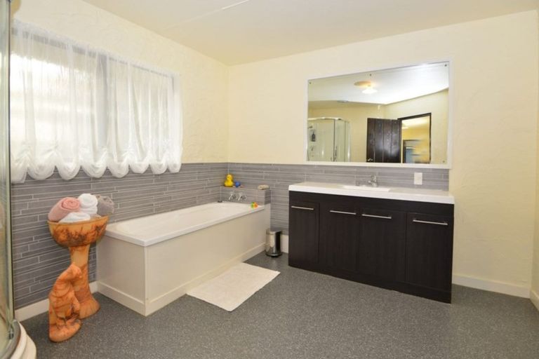 Photo of property in 74 Wyllie Road, Warkworth, 0981