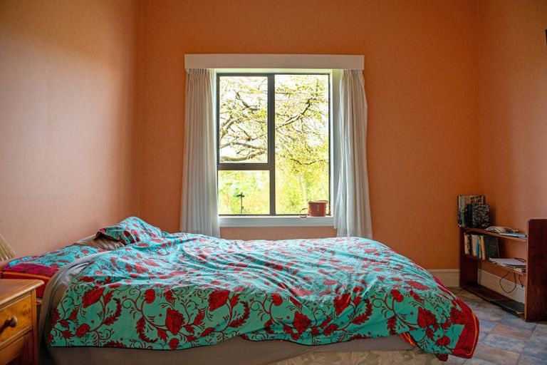 Photo of property in 89 Pensher Street, Waitahuna, Lawrence, 9593