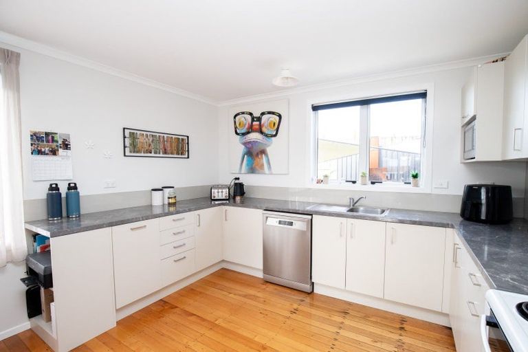 Photo of property in 9 Ponui Avenue, Kerepehi, Paeroa, 3671