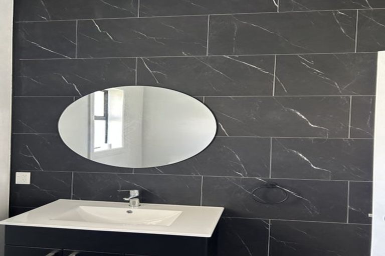 Photo of property in 16 Douglas Street, Balclutha, 9230