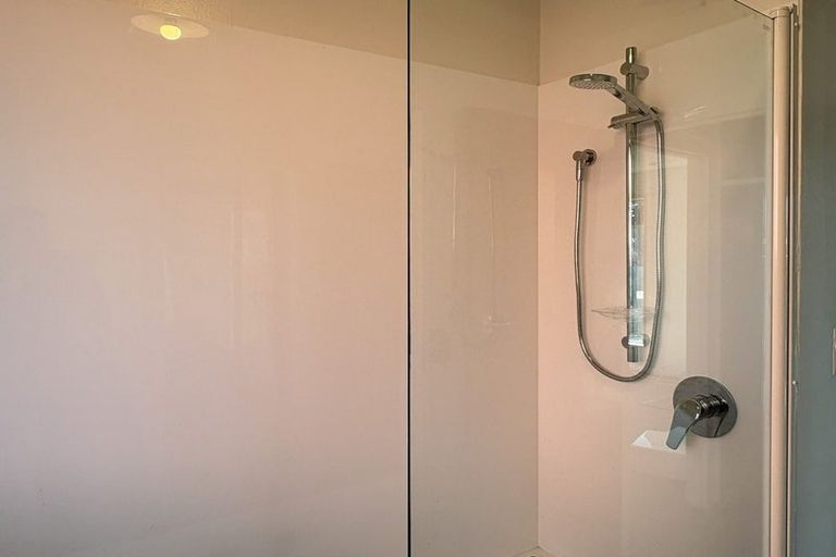 Photo of property in 15 Gilby Street, Linwood, Christchurch, 8011