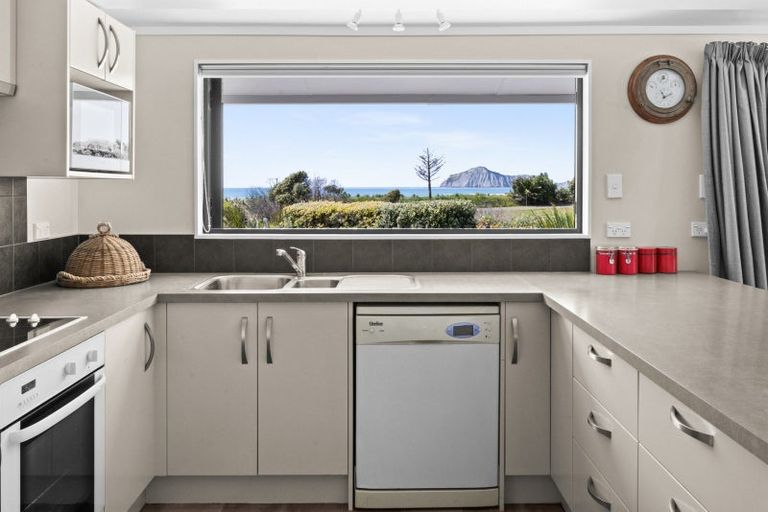 Photo of property in 98 Harper Road, Waimarama, 4294