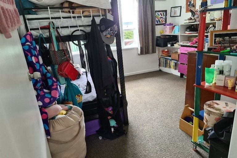 Photo of property in 39 Parrs Cross Road, Henderson, Auckland, 0612