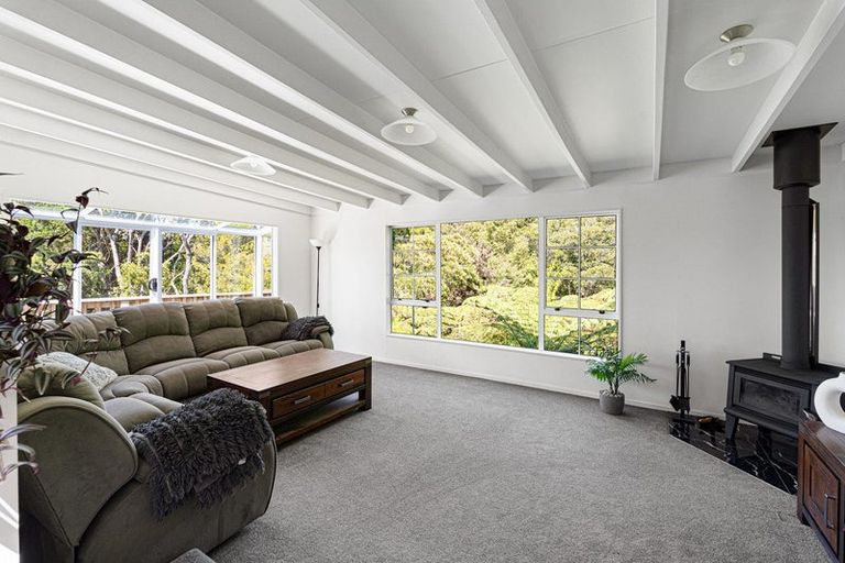 Photo of property in 9 Oromahoe Road, Opua, 0200