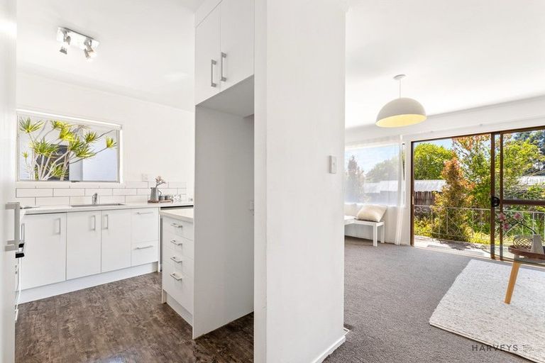 Photo of property in 2/56 Te Atatu Road, Te Atatu South, Auckland, 0610