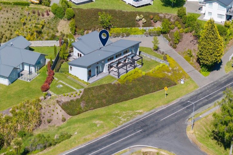 Photo of property in 2 Paulines Way, Wharewaka, Taupo, 3330
