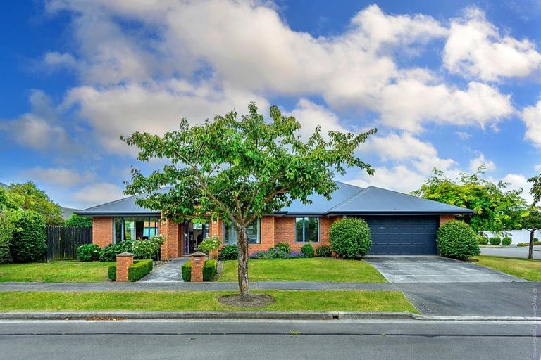 Photo of property in 8 Sedgemoor Close, Burwood, Christchurch, 8083