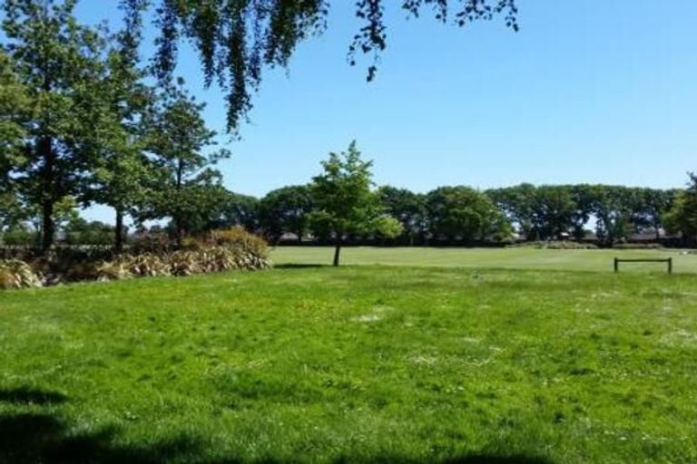 Photo of property in 2/36 Edward Avenue, Edgeware, Christchurch, 8013