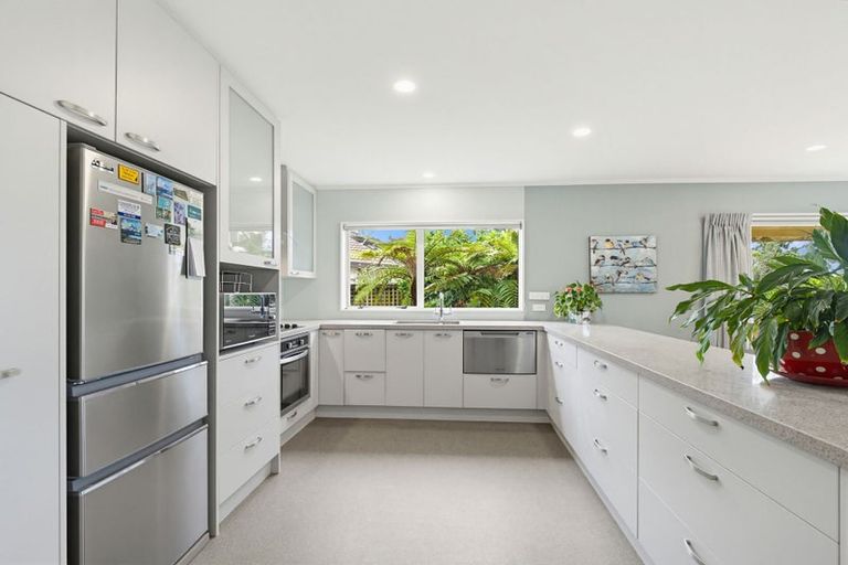 Photo of property in 19b Mcgowan Place, Orewa, 0931