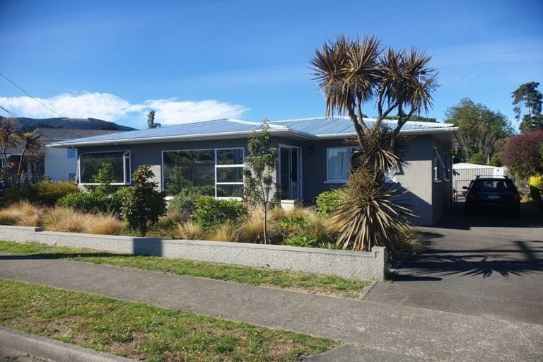 Photo of property in 38 Marsden Road, Stoke, Nelson, 7011