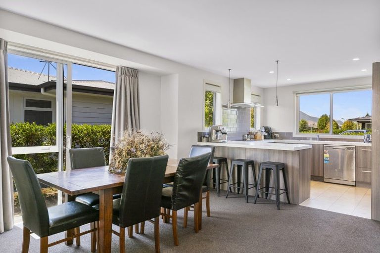 Photo of property in 20 Bastille Court, Rangatira Park, Taupo, 3330