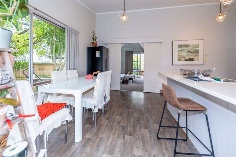 Photo of property in 9 Pinehurst Place, Wattle Downs, Auckland, 2103