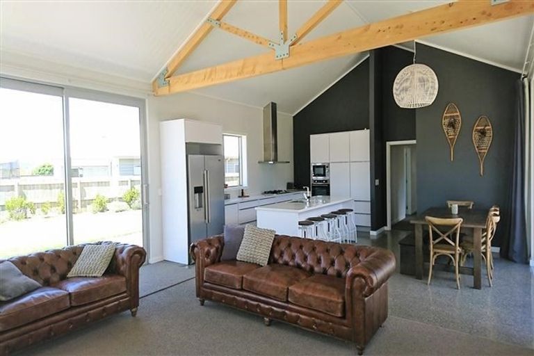 Photo of property in 91 Frye Crescent, Albert Town, Wanaka, 9305
