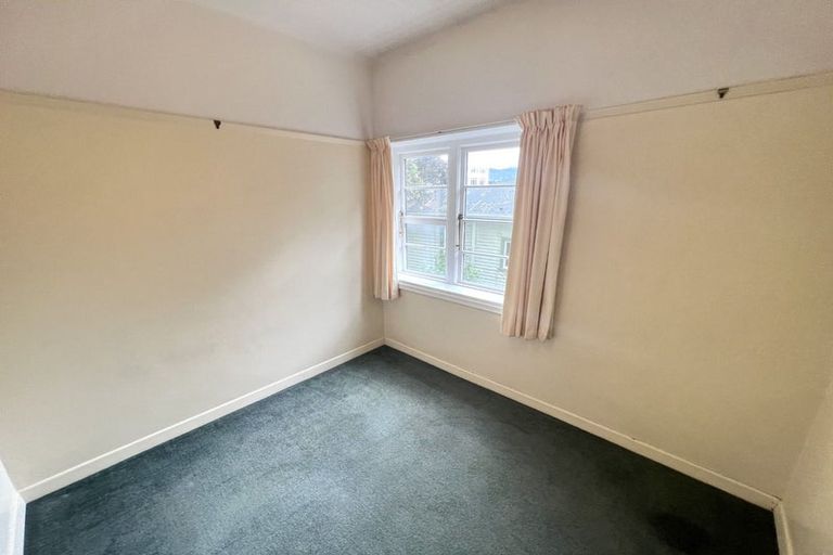 Photo of property in 82 Majoribanks Street, Mount Victoria, Wellington, 6011