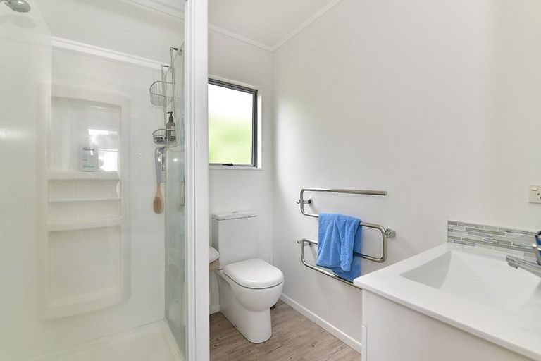 Photo of property in 37a Brightside Road, Stanmore Bay, Whangaparaoa, 0932