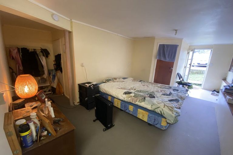 Photo of property in 292 Main Road, Tawa, Wellington, 5028