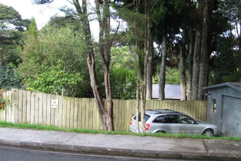 Photo of property in 8 Minnehaha Avenue, Titirangi, Auckland, 0604