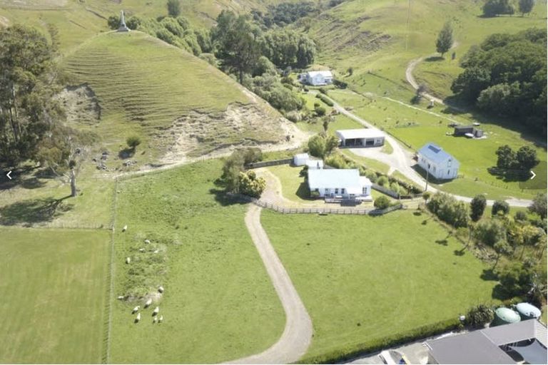 Photo of property in 4a Shoal Beach Road, Aramoana, Omakere, 4271