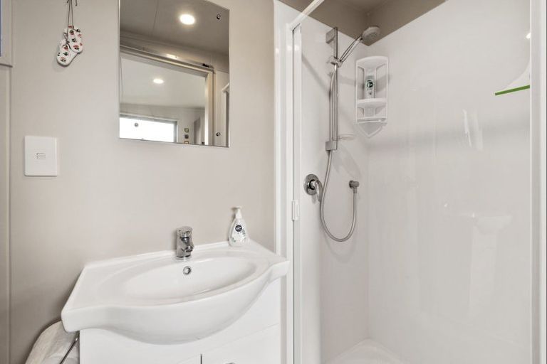 Photo of property in 10 Wharfdale Crescent, Mangawhai Heads, Mangawhai, 0505