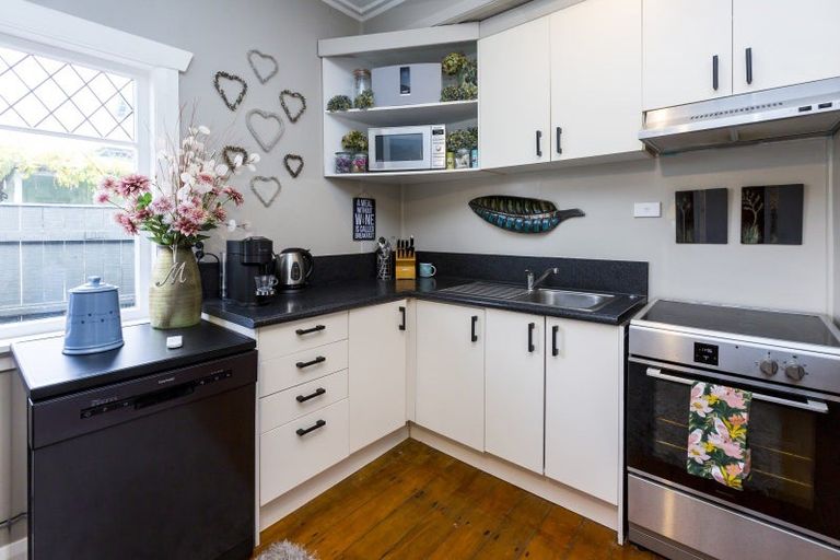 Photo of property in 2a Bentinck Street, Wallaceville, Upper Hutt, 5018