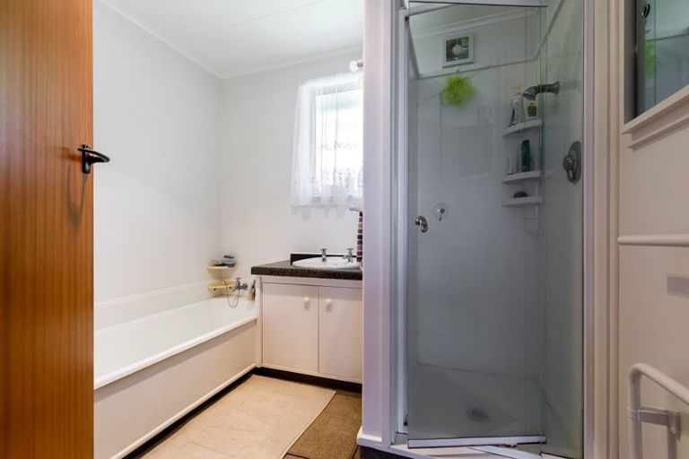 Photo of property in 65 Spencer Street, Crofton Downs, Wellington, 6035