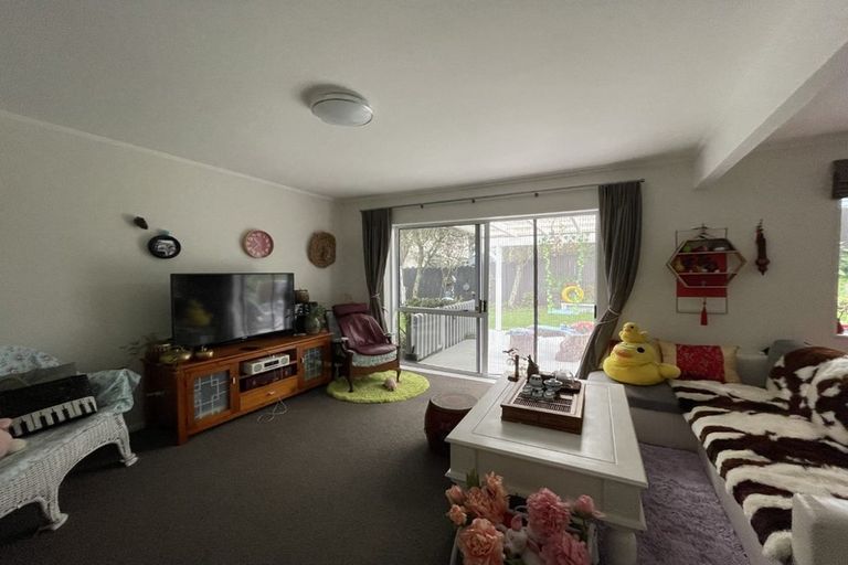 Photo of property in 2/33 Harley Road, Takapuna, Auckland, 0622
