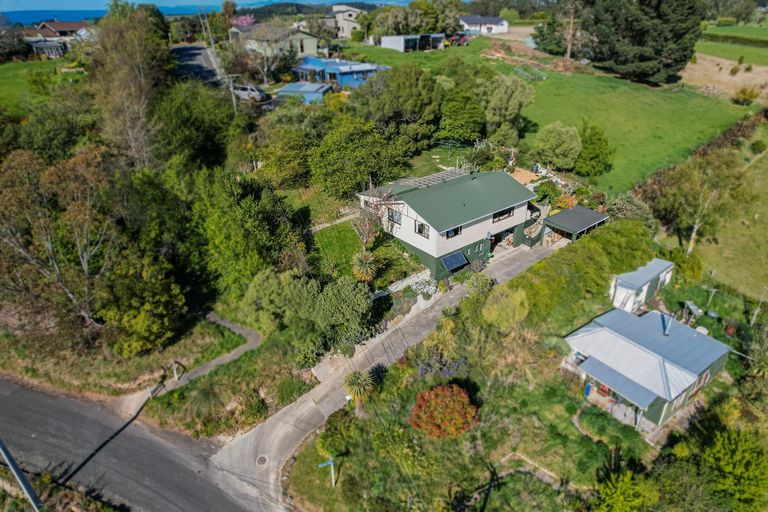 Photo of property in 42 Jessop Street, South Hill, Oamaru, 9400