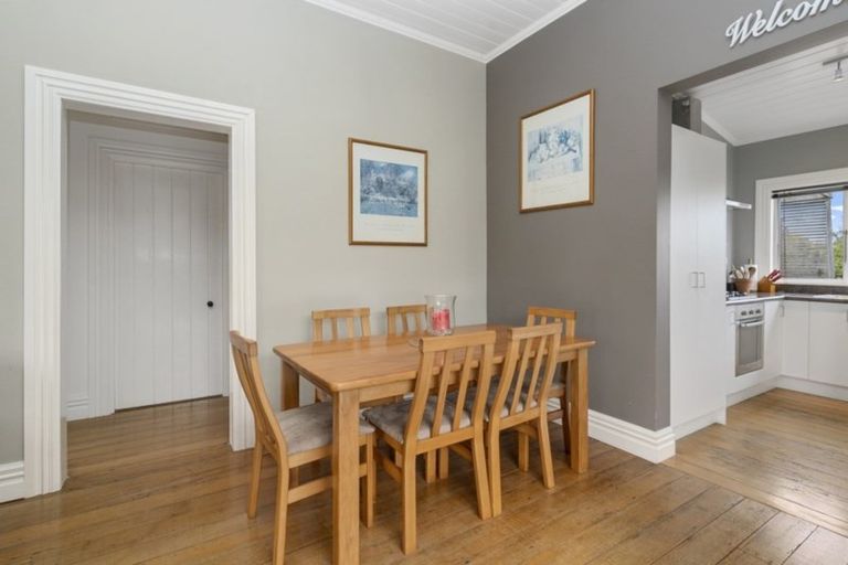 Photo of property in 6 Esther Street, Martinborough, 5711