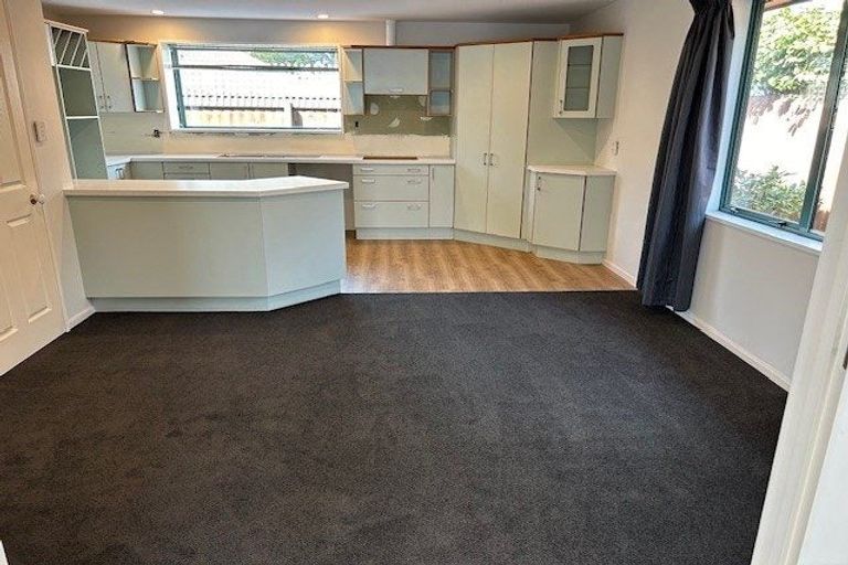 Photo of property in 2 Octavius Lane, Sockburn, Christchurch, 8042