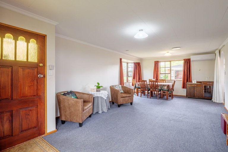 Photo of property in 16a Clyde Street, Winton, 9720