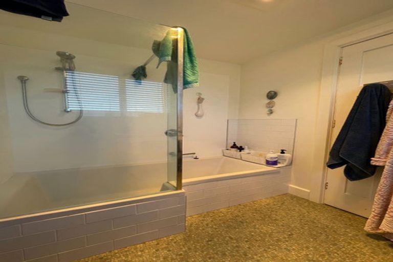 Photo of property in 56 Marine Parade, North New Brighton, Christchurch, 8083