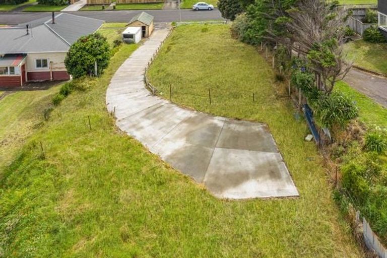 Photo of property in 23 Middlesex Street, Patea, 4520