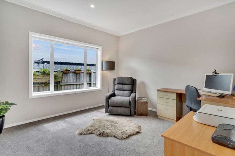 Photo of property in 25 Gimson Street, Solway, Masterton, 5810