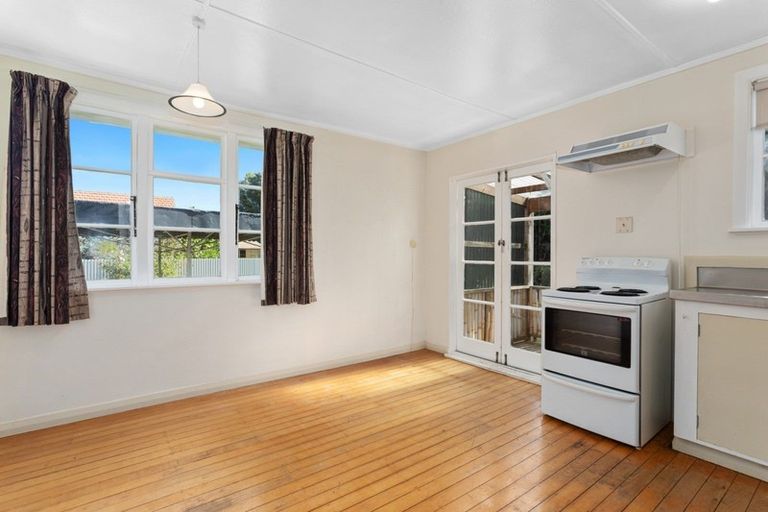 Photo of property in 19 Tawa Street, Edgecumbe, 3120