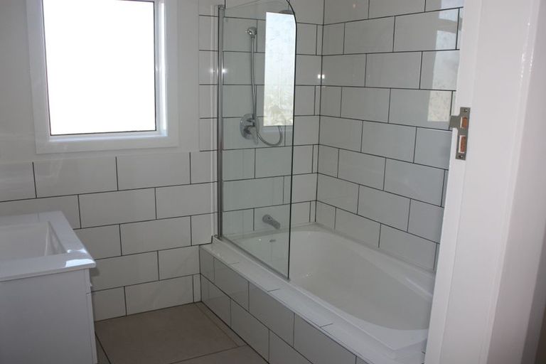 Photo of property in 15 Oakland Street, Andersons Bay, Dunedin, 9013