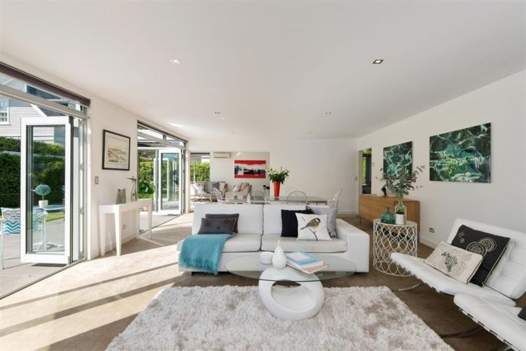 Photo of property in 9b Beverley Street, St Albans, Christchurch, 8014