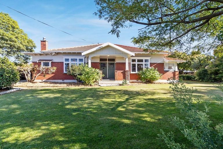 Photo of property in 44 Harris Street, Waimate, 7924