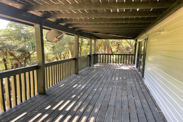 Photo of property in 36a Fairmount Road, Titirangi, Auckland, 0604