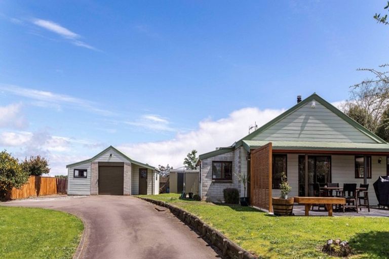 Photo of property in 9 Maclaurin Street, Dannevirke, 4930