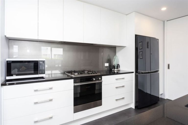 Photo of property in 27 Harvey Terrace, Richmond, Christchurch, 8013