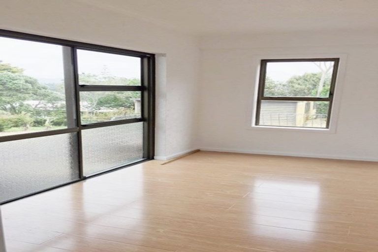 Photo of property in 287 Titirangi Road, Titirangi, Auckland, 0604