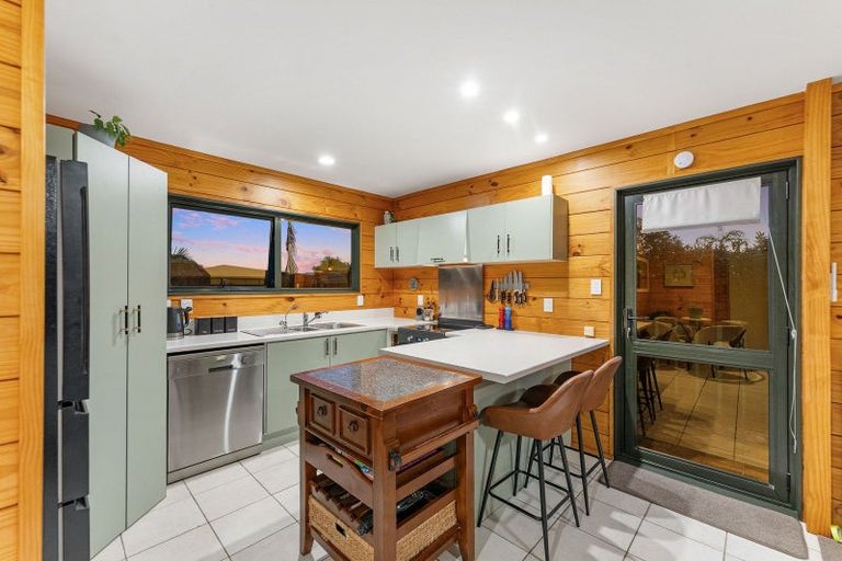 Photo of property in 124b Dickson Road, Papamoa Beach, Papamoa, 3118
