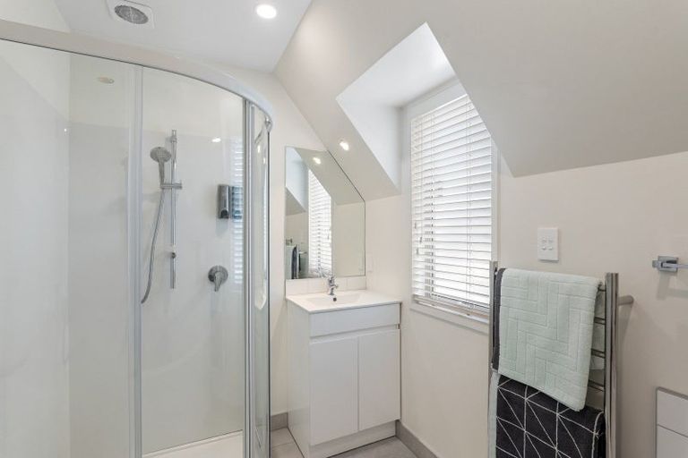 Photo of property in 1/122 Office Road, Merivale, Christchurch, 8014