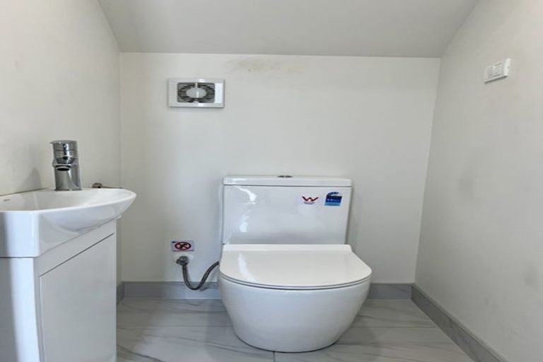 Photo of property in 46 Patons Road, Howick, Auckland, 2014