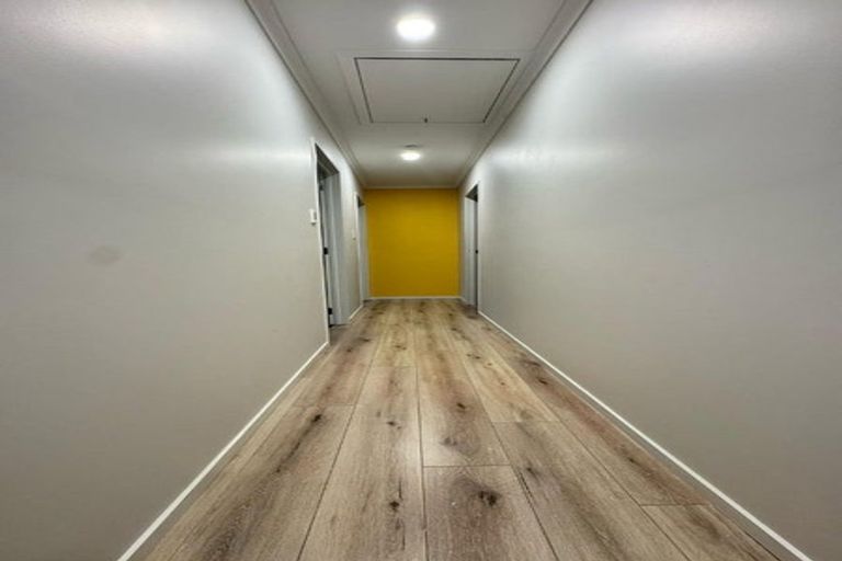 Photo of property in 3 Tuwhare Street, Papakura, 2110