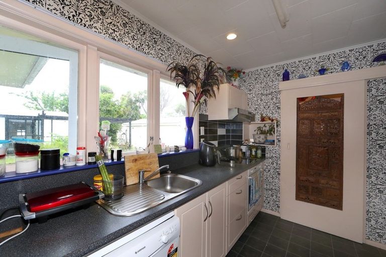 Photo of property in 713 Anson Street, Mayfair, Hastings, 4122