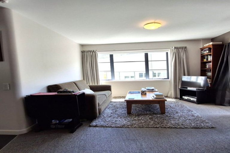 Photo of property in Westhaven Apartments, 20/127 Molesworth Street, Thorndon, Wellington, 6011